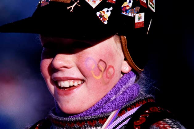 ZUSCHAUER in LILLEHAMMER Olympische Winterspiele 1994 in Lillehammer vom 12. bis zum 27. Februar 1994 am 14. 02.1994 in Lillehammer *** spectators in lillehammer olympic winter games 1994 in lillehammer from 12 to 27 february 1994 on 14 02 1994 in lillehammer