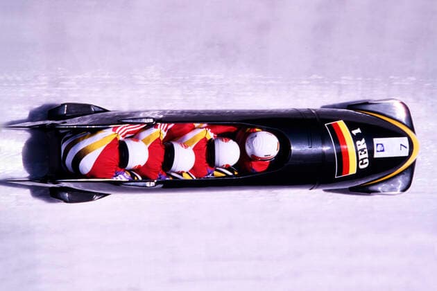 HOPPE Wolfgang Team GER 4er Bob 3.Platz mit HIELSCHER, HANNEMANN Rene und EMBACH Olympische Winterspiele 1994 in Lillehammer am 27. 02.1994 in Lillehammer *** HOPPE Wolfgang Team GER 4-man bob 3 place with HIELSCHER, HANNEMANN Rene and EMBACH Olympic Winter Games 1994 in Lillehammer on 27 02 1994 in Lillehammer