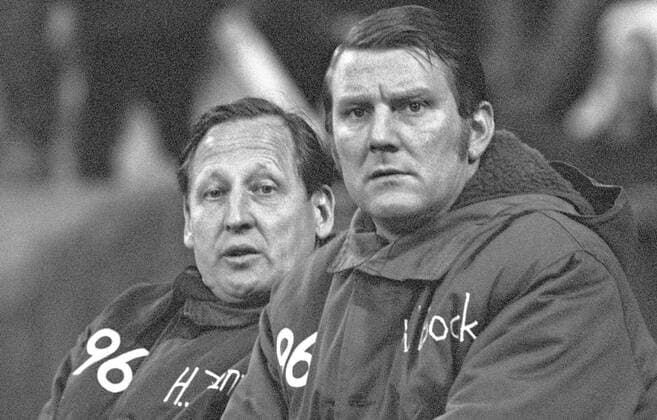 Aus 1. BL Hannover 96 gegen HSV Hamburg 2-3 am 06.11.1971 im Niedersachsenstadion. Han96 Trainer Helmuth Johannsen li. und Manager Werner Bock auf der Trainerbank. *** From 1 BL Hannover 96 against HSV Hamburg 2 3 on 06 11 1971 at Niedersachsenstadion Han96 coach Helmuth Johannsen li and manager Werner Bock on the bench