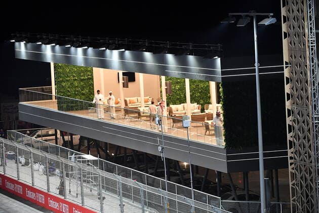 Formel 1 Großer Preis von Saudi-Arabien 02.12.2021, Jeddah Corniche Circuit, Dschidda, Formel 1 Großer Preis von Saudi-Arabien ,im Bild Übersicht der Rennstrecke bei Nacht.