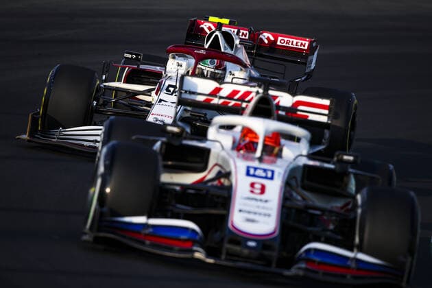 Formel 1, GP Saudi-Arabien in Dschidda 99 GIOVINAZZI Antonio (ita), Alfa Romeo Racing ORLEN C41, action during the Formula 1 stc Saudi Arabian Grand Prix 2021, 21th round of the 2021 FIA Formula One World Championship, WM, Weltmeisterschaft from December 3 to 5, 2021 on the Jeddah Corniche Circuit, in Jeddah, Saudi Arabia - F1 - SAUDI ARABIAN GRAND PRIX 2021 DPPI Panoramic  00121043_FG0O0480.JPG