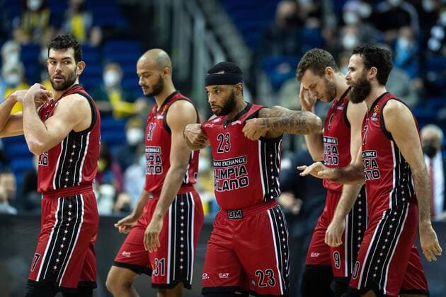 Basketball Berlin 03.12.2021 Saison 2021 2022 Euroleague Regular Season Alba Berlin - AX Armani Exchange Mailand Giampolo Ricci (Mailand, No.17) Shavon Shields (Mailand, No.31) Malcolm Delaney (Mailand, No.23) Nicolo Melli (Mailand, No.09) Luigi Datome (Mailand, No.70) Mailand Starting Five