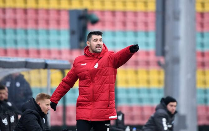 Fussball, Herren, Saison 2021 2022, 3. Liga (18. Spieltag), FC Viktoria 1889 Berlin - Türkgücü München, Interimstrainer Alper Kayabunar (Türkgücü München), 04.12. 2021, Copyright: xSebastianxRäppold MatthiasxKochx