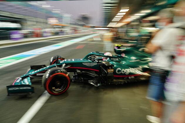 Formel 1 Großer Preis von Saudi-Arabien 04.12.2021, Jeddah Corniche Circuit, Dschidda, Formel 1 Großer Preis von Saudi-Arabien ,im Bild Sebastian Vettel (DEU), Aston Martin Cognizant Formula One Team