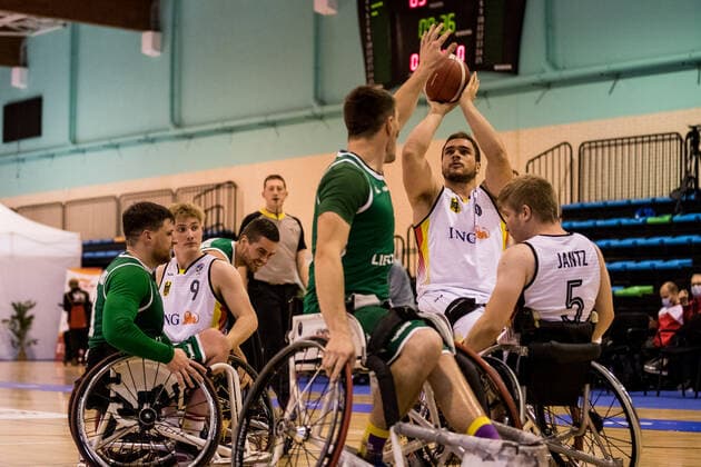 Europameisterschaft Rollstuhlbasketball 04.12.2021 MADRID, SPANIEN 4. Dezember - Rollstuhlbasketball, Deutschland gegen Litauen Herren, an Tag 1 der Europameisterschaft Rollstuhlbasketball am 04.12.2021 in Polid. Municipal Francisco Fernandez Ochoa in Madrid, Spanien. Matthias Guentner (Deutschland, 6) Copyright: xBEAUTIFULxSPORTS Wunderlx