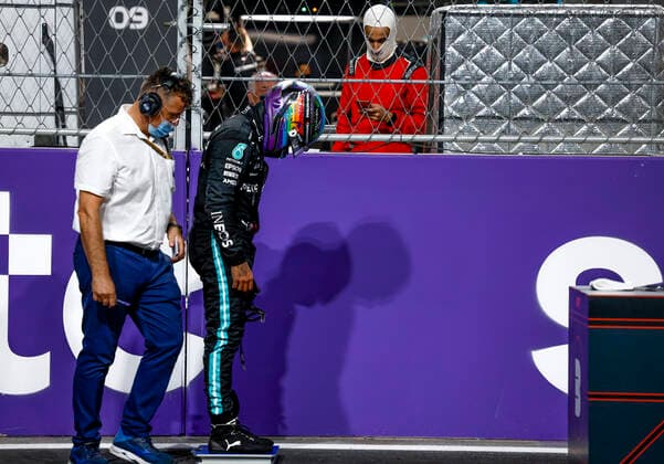 44 Lewis Hamilton (GBR, Mercedes-AMG Petronas F1 Team), F1 Grand Prix of Saudi Arabia at Jeddah Corniche Circuit on December 4, 2021 in Jeddah, Saudi Arabia. (Photo by HOCH ZWEI) Jeddah Saudi Arabia