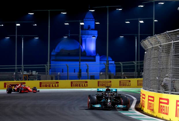 44 Lewis Hamilton (GBR, Mercedes-AMG Petronas F1 Team), F1 Grand Prix of Saudi Arabia at Jeddah Corniche Circuit on December 4, 2021 in Jeddah, Saudi Arabia. (Photo by HOCH ZWEI) Jeddah Saudi Arabia