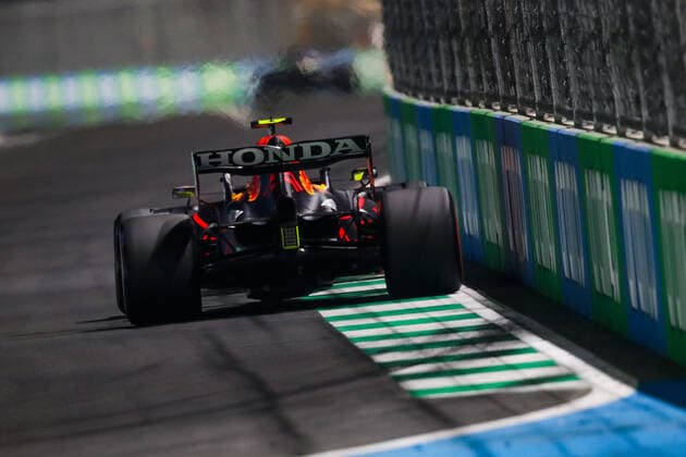 11 PEREZ Sergio (mex), Red Bull Racing Honda RB16B, action during the Formula 1 stc Saudi Arabian Grand Prix 2021, 21th round of the 2021 FIA Formula One World Championship, WM, Weltmeisterschaft from December 3 to 5, 2021 on the Jeddah Corniche Circuit, in Jeddah, Saudi Arabia - F1 - SAUDI ARABIAN GRAND PRIX 2021 DPPI Panoramic  20211204_GOODEN_FG0O2578