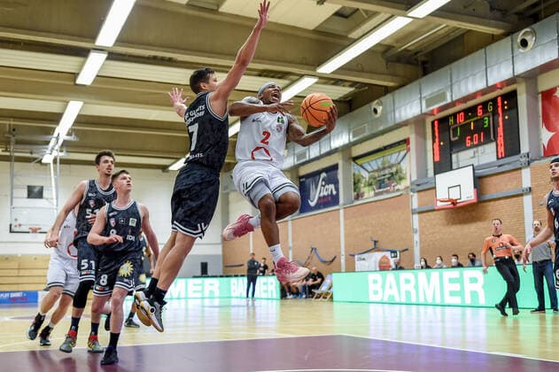 Barmer 2. Basketball Bundesliga ProB, Rheinstars Koeln vs. ART Giants Leverkusen, 04.12.2021 Vincent Lamont Golson Jr (RheinStars Koeln 2), Barmer 2. Basketball Bundesliga ProB, Rheinstars Koeln vs. ART Giants Leverkusen am 04.12.2021 im ASV Koeln in Koeln (Nordrhein-Westfalen) Copyright: xBEAUTIFULxSPORTS Mueller-Laschetx