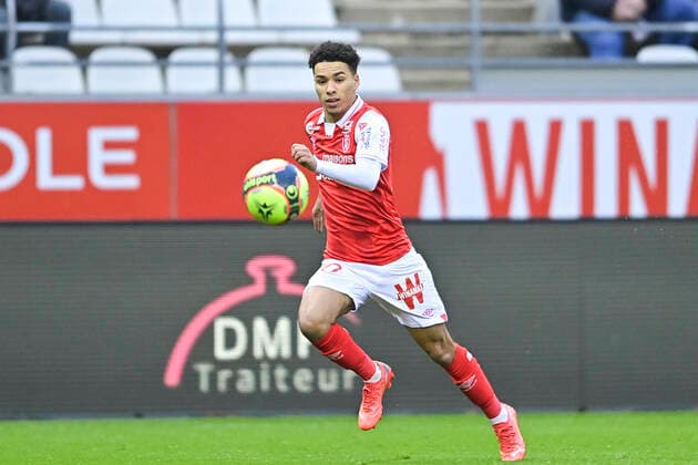 Ilan Kebbal (Reims) FOOTBALL : Reims vs Angers - Ligue1 - 05 12 2021 JBAutissier Panoramic 