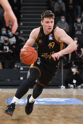 Basketball I Herren I Saison 2021-2022 I Bundesliga I 9. Spieltag I Hamburg Towers - Basketball Loewen Braunschweig I 05.12.2021 Ondrej Sehnal ( 19, Shooting Guard, Basketball Loewen Braunschweig) Lueneburg edel-optics.de Arena Hamburg Deutschland Copyright: xLobeca Hannigx