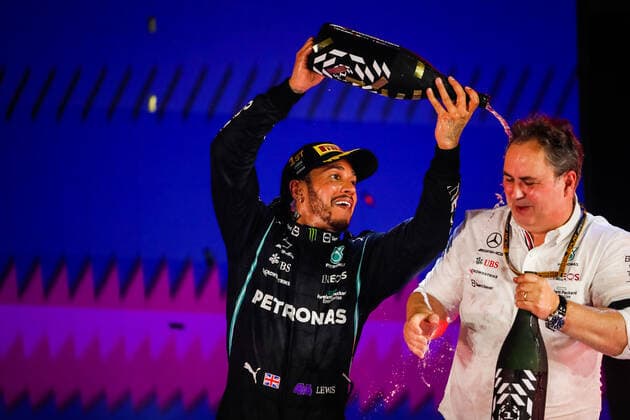 podium HAMILTON Lewis (gbr), Mercedes AMG F1 GP W12 E Performance, portrait during the Formula 1 stc Saudi Arabian Grand Prix 2021, 21th round of the 2021 FIA Formula One World Championship, WM, Weltmeisterschaft from December 3 to 5, 2021 on the Jeddah Corniche Circuit, in Jeddah, Saudi Arabia - F1 - SAUDI ARABIAN GRAND PRIX 2021 - RACE DPPI Panoramic  00121043__V2_8089