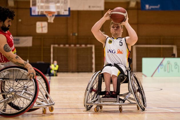 Europameisterschaft Rollstuhlbasketball 07.12.2021 MADRID, SPANIEN 7. Dezember - Rollstuhlbasketball, Deutschland gegen Schweiz Herren, an Tag 4 der Europameisterschaft Rollstuhlbasketball am 07.12.2021 in Polid. Municipal Marques de Samaranch in Madrid, Spanien. Oliver Jantz (Deutschland, 5) Copyright: xBEAUTIFULxSPORTS Wunderlx