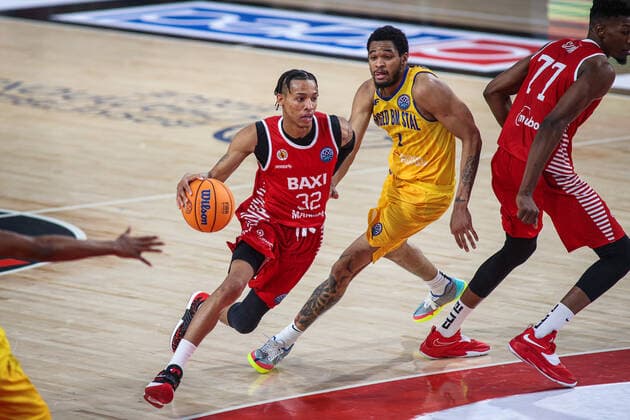 OSTROW WIELKOPOLSKI 07.12.2021 BASKETBALL CHAMPIONS LEAGUE: ARGED BM STAL OSTROW WIELKOPOLSKI - BAXI MANRESA JOE THOMASSON FOT. JAKUB JANECKI 400mm.pl NEWSPIX.PL --- Newspix.pl  20211207_012_JAK