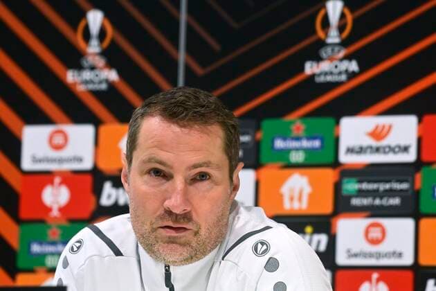 ANTWERP, BELGIUM - DECEMBER 08 : Brian Priske head coach of Antwerp FC pictured during a press conference, PK, Pressekonferenz of Royal Antwerp FC prior to their Europa League game against Olympiacos on December 8, 2021 in Antwerp, Belgium, 8 12 2021 ( media activities Royal Antwerp - Europa League PhotoNews Panoramic 