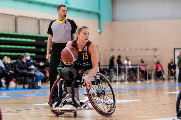 Europameisterschaft Rollstuhlbasketball 08.12.2021 MADRID, SPANIEN 8. Dezember - Rollstuhlbasketball, Frankreich gegen Deutschland Damen, an Tag 5 der Europameisterschaft Rollstuhlbasketball am 08.12.2021 in Polid. Municipal Francisco Fernandez Ochoa in Madrid, Spanien. Svenja Mayer (Deutschland, 13) Copyright: xBEAUTIFULxSPORTS Wunderlx