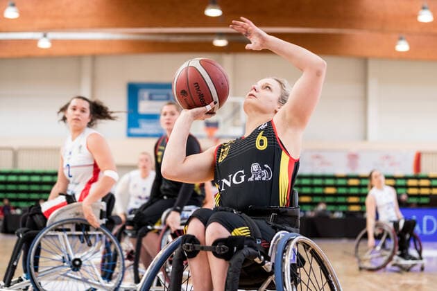 Europameisterschaft Rollstuhlbasketball 08.12.2021 MADRID, SPANIEN 8. Dezember - Rollstuhlbasketball, Frankreich gegen Deutschland Damen, an Tag 5 der Europameisterschaft Rollstuhlbasketball am 08.12.2021 in Polid. Municipal Francisco Fernandez Ochoa in Madrid, Spanien. Catharina Weiss (Deutschland, 6) Copyright: xBEAUTIFULxSPORTS Wunderlx