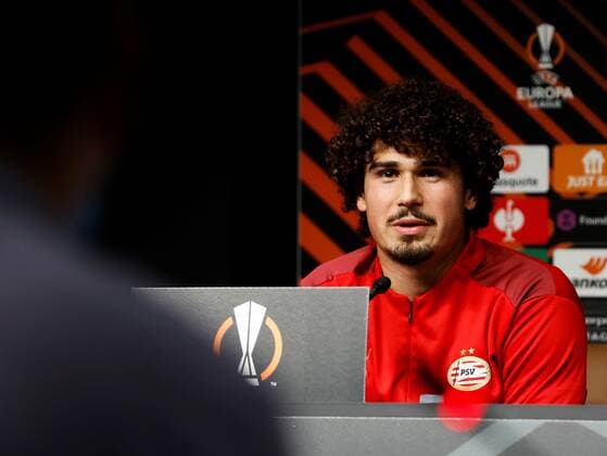 PSV s defender Andre Ramalho takes part in a press conference, PK, Pressekonferenz in San Sebastian, northern Spain, 08 December 2021. PSV Eindhoven will face Real Sociedad in their UEFA Europa League group B soccer match on 09 December 2021. PSV Eindhoven s press conference !ACHTUNG: NUR REDAKTIONELLE NUTZUNG!  Copyright: xJavierxEtxezarretax GRAFCAV928 20211208-2da435ad655722f0cdaf5c7883f6208e11c8212c