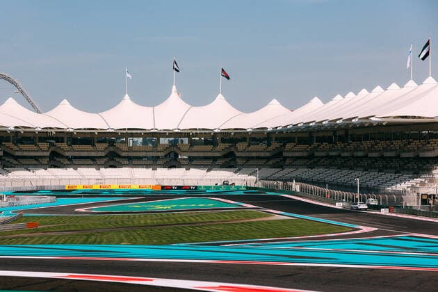 new corner 9 illustration during the Formula 1 Etihad Airways Abu Dhabi Grand Prix 2021, 22th round of the 2021 FIA Formula One World Championship, WM, Weltmeisterschaft from December 10 to 12, 2021 on the Yas Marina Circuit, in Yas Island, Abu Dhabi - F1 - ABU DHABI GRAND PRIX 2021 DPPI Panoramic  03321019_AV6_3865