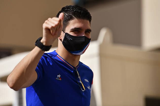 09.12.2021, xekx, Formel 1 FIA, Großer Preis von Abu Dhabi 2021 emspor, Esteban Ocon (Alpine F1 Team, 31) (DFL DFB REGULATIONS PROHIBIT ANY USE OF PHOTOGRAPHS as IMAGE SEQUENCES and or QUASI-VIDEO) Abu Dhabi