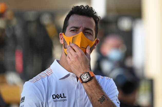 09.12.2021, xekx, Formel 1 FIA, Großer Preis von Abu Dhabi 2021 emspor, Daniel Ricciardo (McLaren, 3) (DFL DFB REGULATIONS PROHIBIT ANY USE OF PHOTOGRAPHS as IMAGE SEQUENCES and or QUASI-VIDEO) Abu Dhabi