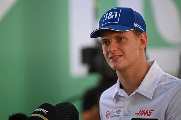 09.12.2021, xekx, Formel 1 FIA, Großer Preis von Abu Dhabi 2021 emspor, Mick Schumacher (Haas F1, 47) (DFL DFB REGULATIONS PROHIBIT ANY USE OF PHOTOGRAPHS as IMAGE SEQUENCES and or QUASI-VIDEO) Abu Dhabi