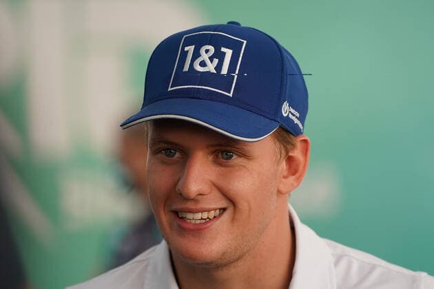 09.12.2021, Yas Marina Circuit, Abu Dhabi, FORMULA 1 ETIHAD AIRWAYS ABU DHABI GRAND PRIX 2021 , im Bild Mick Schumacher (DEU), Haas F1 Team (Foto EU-Images) Abu Dhabi Yas Marina Circuit Vereinigten Arabischen Emirate