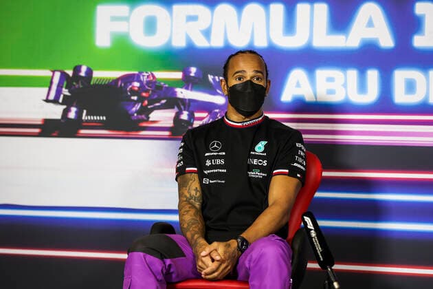 44 Lewis Hamilton (GBR, Mercedes-AMG Petronas F1 Team), F1 Grand Prix of Abu Dhabi at Yas Marina Circuit on December 9, 2021 in Abu Dhabi, United Arab Emirates. (Photo by HOCH ZWEI) Abu Dhabi United Arab Emirates