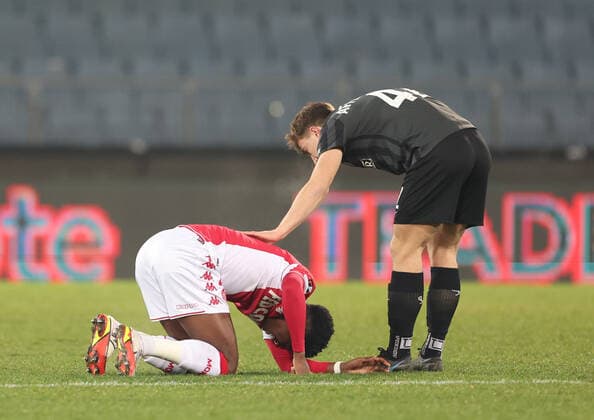 SOCCER - UEFA EL, Sturm vs Monaco GRAZ,AUSTRIA,09.DEC.21 - SOCCER - UEFA Europa League, group stage, SK Sturm Graz vs AS Monaco. Image shows Aurelien Tchouameni (Monaco) and David Affengruber (Sturm) .  GEPAxpictures xChrisxBauer