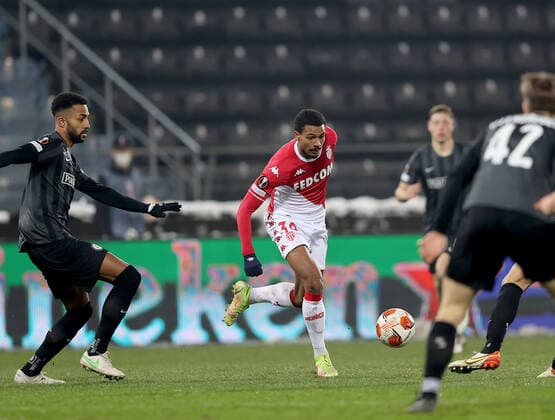 SOCCER - UEFA EL, Sturm vs Monaco GRAZ,AUSTRIA,09.DEC.21 - SOCCER - UEFA Europa League, group stage, SK Sturm Graz vs AS Monaco. Image shows Gregory Wuethrich (Sturm) and Wilson Isidor (Monaco).  GEPAxpictures xMJxPaul