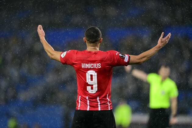 SAN SEBASTIAN - Carlos Vinicius of PSV Eindhoven reacts during the UEFA Europa League match between Real Sociedad and PSV Eindhoven at Estadio de Anoeta on December 9, 2021 in San Sebastian, Spain. ANP OLAF KRAAK UEFA Europa League 2021 2022 xVIxANPxSportx xxANPxIVx