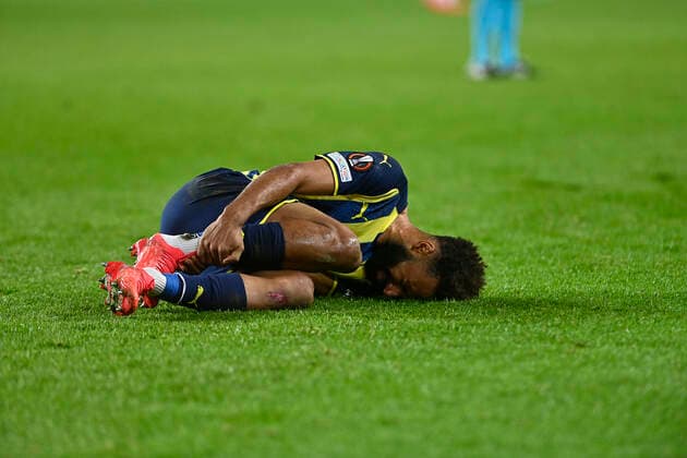 Nzim Sangare of Fenerbahce during the UEFA Europa League group D match between Fenerbahce and Eintracht Frankfurt at Ulker Stadium on December 9, 2021 in Istanbul, Turkey. (Photo by Seskimphoto) Fenerbahce v Eintracht Frankfurt: Group D - UEFA Europa League 