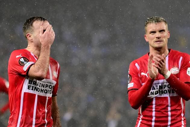 SAN SEBASTIAN - Mario Gotze, Max or PSV Eindhoven. PSV lose 3-0 in the UEFA Europa League match against Real Sociedad at Estadio de Anoeta on December 9, 2021 in San Sebastian, Spain. ANP OLAF KRAAK UEFA Europa League 2021 2022 xVIxANPxSportx xxANPxIVx