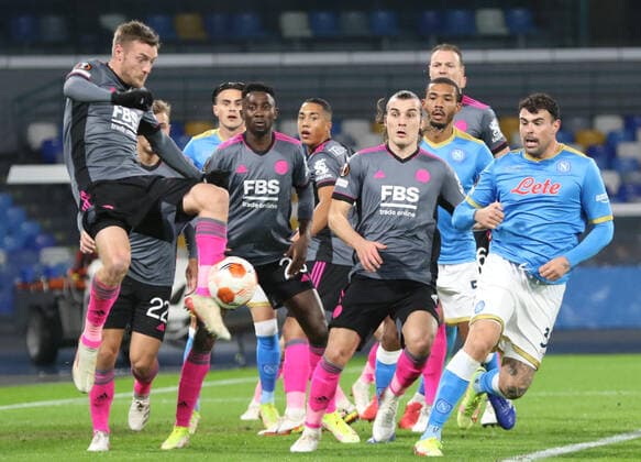 December 9, 2021, Naples, Italy: Napoli s forward Andrea Petagna (R) in action during Uefa League soccer match SSC Napoli vs Leicester City at the Diego Armando Maradona stadium in Naples, Italy, 9 December 2021. .ANSA CESARE ABBATE Europa League: Napoli-Leicester  - ZUMAa110 20211209_zaf_a110_060 Copyright: xCesarexAbbatex