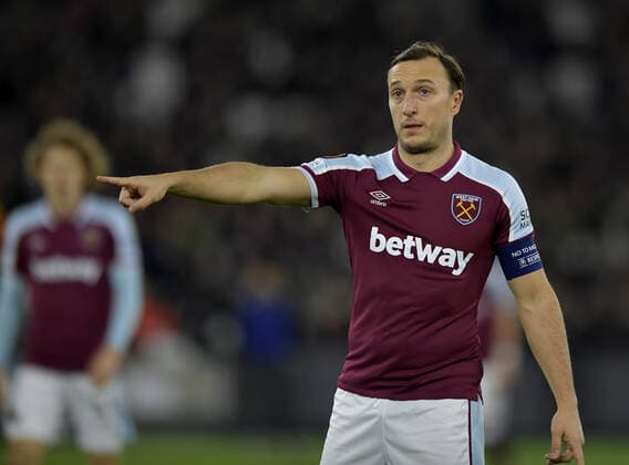 Mandatory Credit: Photo by James GriffithsWest Ham United Shutterstock (12637613u) Mark Noble of West Ham United in action West Ham United v Dinamo Zagreb, UEFA Europa League, Group H, Football, London Stadium, London, UK - 09 Dec 2021 EDITORIAL USE ONLY No use with unauthorised audio, video, data, fixture lists, club league logos or live services. Online in-match use limited to 120 images, no video emulation. No use in betting, games or single club league player publications. West Ham United v Dinamo Zagreb, UEFA Europa League, Group H, Football, London Stadium, London, UK - 09 Dec 2021 EDITORIAL USE ONLY No use with unauthorised audio, video, data, fixture lists, club league logos or live services. Online in-match use limited to 120 images, no video emulation. No use in betting, games or single club league player publications. Copyright: xJamesxGriffithsWestxHamxUnited Shutterstockx 12637613u