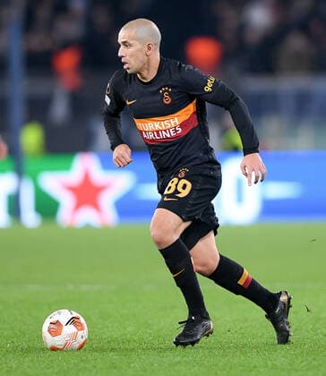 SS Lazio v Galatasaray - Europa League Sofiane Feghouli of Galatasaray during the UEFA Europa League match between SS Lazio and Galatasaray at Stadio Olimpico, Rome, Italy on 9 December 2021. Roma Roma Italy  Copyright: xGiuseppexMaffiax originalFilename:maffia-sslaziov211209_npBIh.jpg