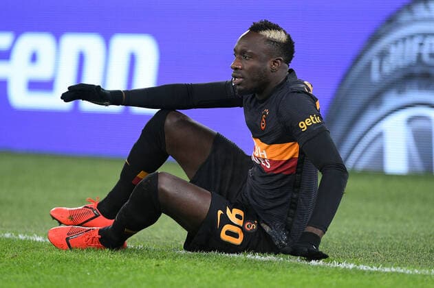 SS Lazio v Galatasaray - Europa League Mbaye Diagne of Galatasaray looks dejected during the UEFA Europa League match between SS Lazio and Galatasaray at Stadio Olimpico, Rome, Italy on 9 December 2021. Roma Roma Italy  Copyright: xGiuseppexMaffiax originalFilename:maffia-sslaziov211209_npNZP.jpg