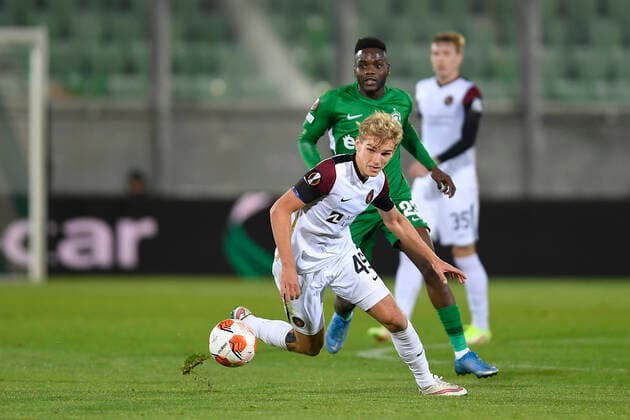 FCM s Gustav Isaksen during the UEFA Europa League Group F football match between PFC Ludogorets and FC Midtjylland on December 9, 2021 at the Ludogorets Arena in Razgrad. Photo by Alex Nicodim Ritzau Scanpix , Razgrad Copyright: RitzauxScanpix AlexxNicodimx spdk20211209-220723-L