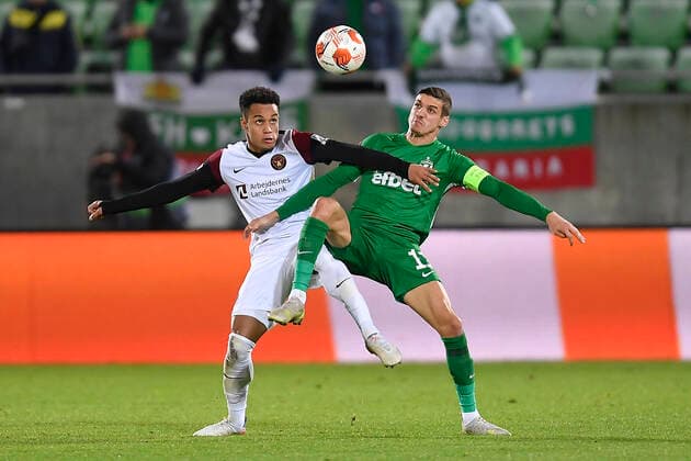 FCMs Paulinho during the UEFA Europa League Group F football match between PFC Ludogorets and FC Midtjylland on December 9, 2021 at the Ludogorets Arena in Razgrad. Photo by Alex Nicodim Ritzau Scanpix , Razgrad Copyright: RitzauxScanpix AlexxNicodimx spdk20211209-223935-L