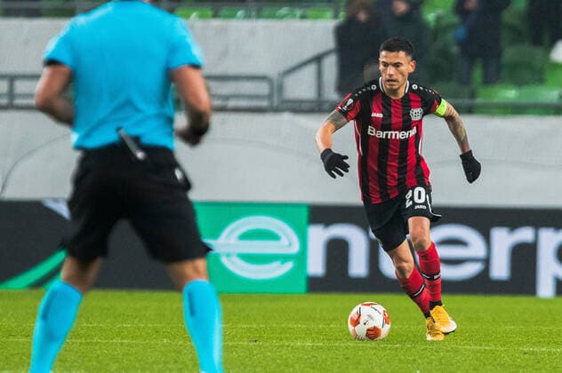 Charles Aranguiz, Ferencvaros vs Bayern Leverkusen, Uefa Europa Leafue, 09 December, 09.12.2021 Ferencvaros vs Bayern Leverkusen, Uefa Europa Leafue, 09 December, 09.12.2021 Budapest Copyright: xEIBNER NikolaxKrsticx EP_EER