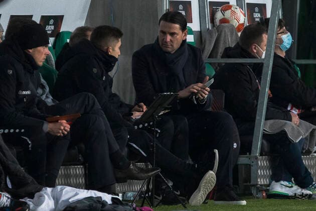 Gerardo Seoane, Ferencvaros vs Bayern Leverkusen, Uefa Europa Leafue, 09 December, 09.12.2021 Ferencvaros vs Bayern Leverkusen, Uefa Europa Leafue, 09 December, 09.12.2021 Budapest Copyright: xEIBNER NikolaxKrsticx EP_EER