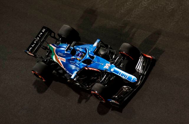 14 Fernando Alonso (ESP, Alpine F1 Team), F1 Grand Prix of Abu Dhabi at Yas Marina Circuit on December 10, 2021 in Abu Dhabi, United Arab Emirates. (Photo by HOCH ZWEI) Abu Dhabi United Arab Emirates