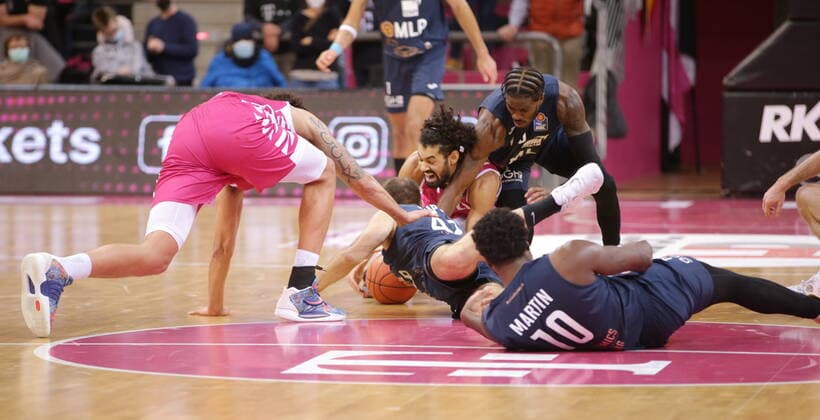 Telekom Baskets Bonn vs. MLP Academics Heidelberg easyCredit BBL 1. Bundesliga , Saison 2021 2022 , Hauptrunde 10. Spieltag