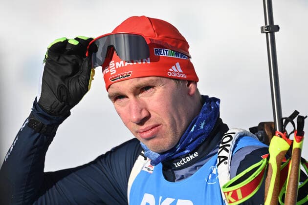 Johannes KUEHN (GER), Aktion,Einzelbild,angeschnittenes Einzelmotiv,Portraet,Portrait,Porträt. IBU Biathlon Weltcup in Hochfilzen 10 km Sprint der Maenner am 10.12.2021. in Hochfilzen Pillersee,Saison 2021 21. *** Johannes KUEHN GER , action,single picture,cropped single motif,portrait,portrait IBU Biathlon World Cup in Hochfilzen 10 km sprint men on 10 12 2021 in Hochfilzen Pillersee,season 2021 21