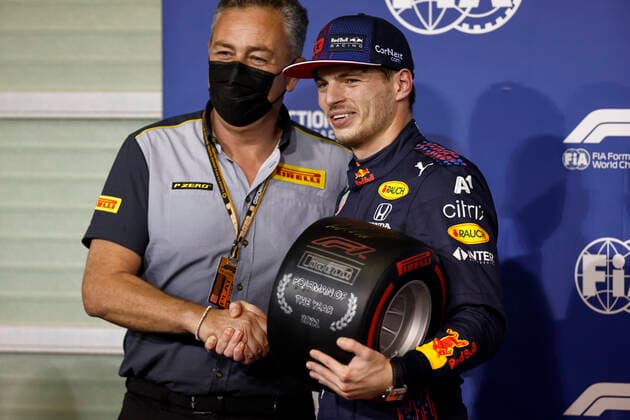 33 Max Verstappen (NED, Red Bull Racing), F1 Grand Prix of Abu Dhabi at Yas Marina Circuit on December 11, 2021 in Abu Dhabi, United Arab Emirates. (Photo by HOCH ZWEI) Abu Dhabi United Arab Emirates