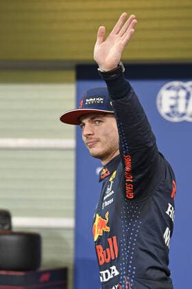 11.12.2021, xekx, Formel 1 FIA, Großer Preis von Abu Dhabi 2021 emspor, 1. Startplatz, Max Verstappen (Red Bull Racing, 33) (DFL DFB REGULATIONS PROHIBIT ANY USE OF PHOTOGRAPHS as IMAGE SEQUENCES and or QUASI-VIDEO) Abu Dhabi
