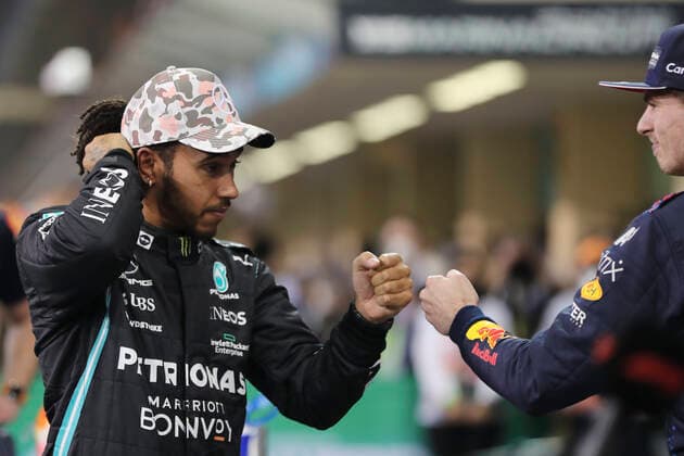 F1 Grand Prix of Abu Dhabi 44 Lewis Hamilton (GBR, Mercedes-AMG Petronas F1 Team), 33 Max Verstappen (NED, Red Bull Racing), F1 Grand Prix of Abu Dhabi at Yas Marina Circuit on December 11, 2021 in Abu Dhabi, United Arab Emirates. (Photo by Kamran Jebreili AP FIA Pool via HOCH ZWEI) Abu Dhabi United Arab Emirates Poolfoto HOCH ZWEI Pool AP ,EDITORIAL USE ONLY