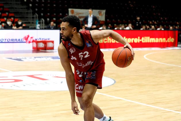 Basketball, BBL, Niners Chemnitz - Gießen 46ers Trent Lockett, Niners Chemnitz Chemnitz Sporthalle am Schlossteich Sachsen Germany