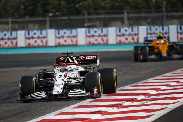 07 RAIKKONEN Kimi (fin), Alfa Romeo Racing ORLEN C41, action during the Formula 1 Etihad Airways Abu Dhabi Grand Prix 2021, 22th round of the 2021 FIA Formula One World Championship, WM, Weltmeisterschaft from December 10 to 12, 2021 on the Yas Marina Circuit, in Yas Island, Abu Dhabi - F1 - ABU DHABI GRAND PRIX 2021 - RACE DPPI Panoramic  00121046__V2_3593.JPG