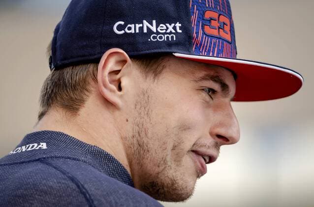 ABU DHABI - Max Verstappen of Red Bull Racing during the drivers parade during the Abu Dhabi Grand Prix at Yas Marina Circuit on December 12, 2021 in Abu Dhabi, United Arab Emirates. REMKO DE WAAL F1 Grand Prix 2021 xVIxANPxSportx xxANPxIVx